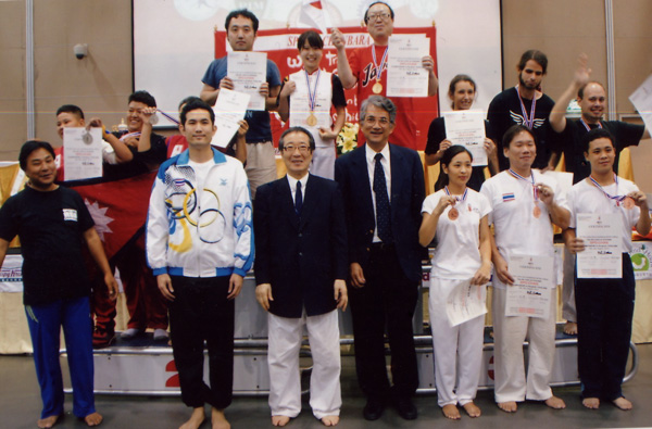 第６回アジア・オセアニア選手権大会 基本動作団体戦 表彰式